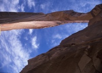 033:  ...must go where few have dared to go.  Routefinding produces a way up into the arch itself.